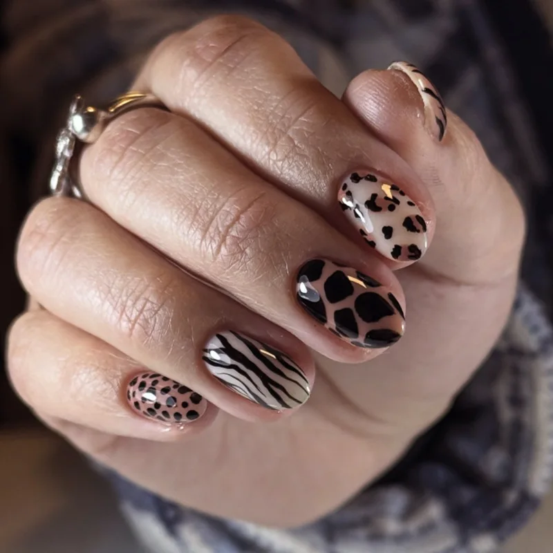Leopard Nails - Image 2